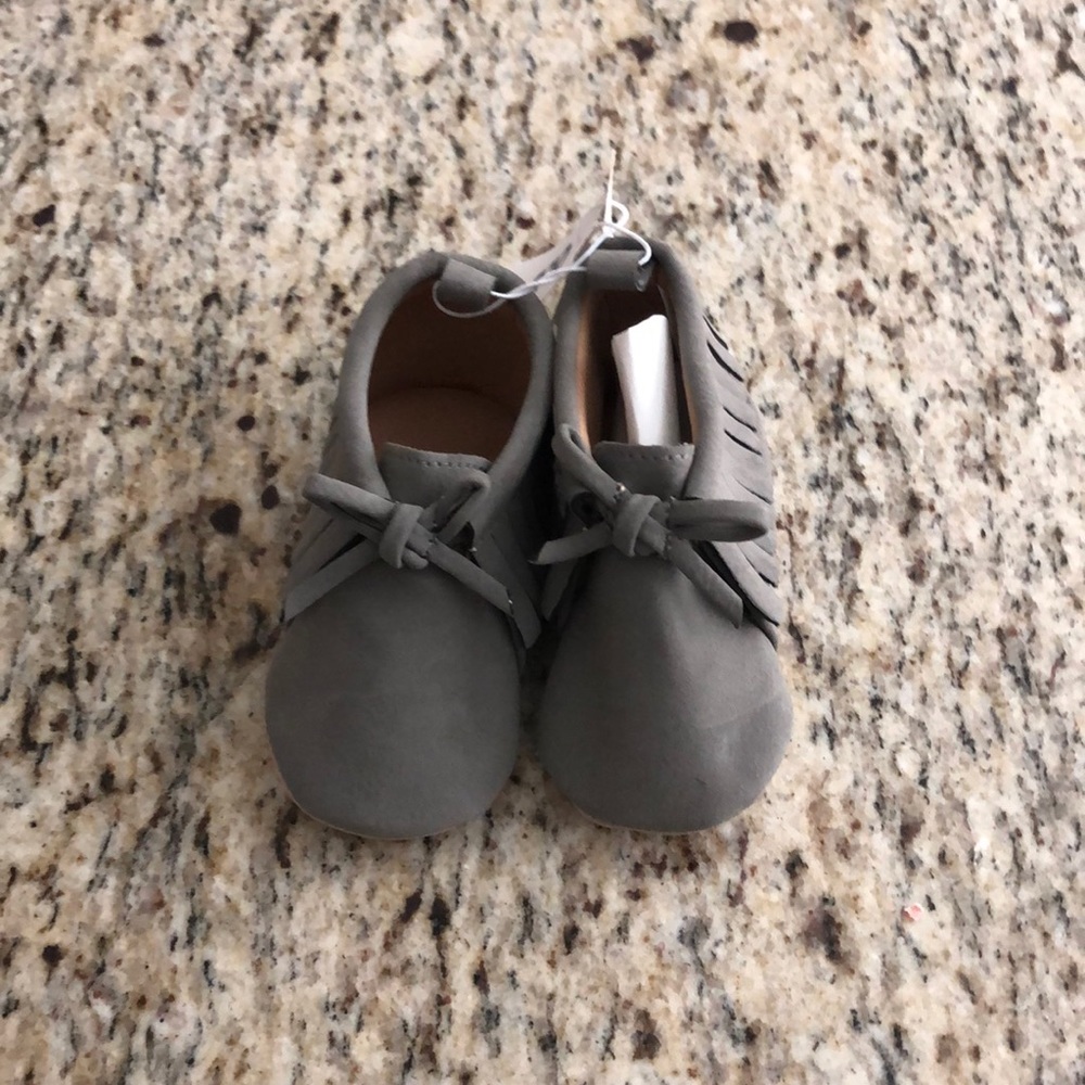 Old navy gray moccasins